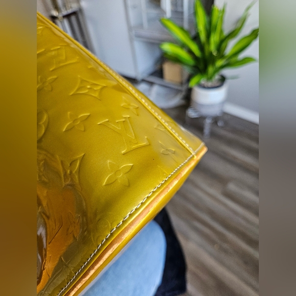 Authentic Louis vuitton Vernis tote bag - Picture 13 of 14